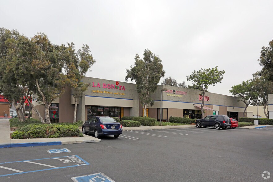 More Photos Of 663 Palomar St, Chula Vista Flex For Lease