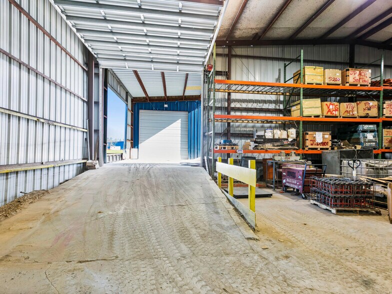 More Photos Of 341 L a White dr, Fletcher Industrial For Lease