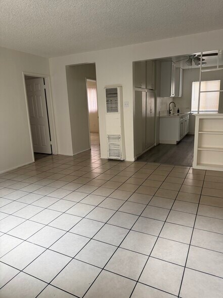 More Photos Of 1020 Broad Ave, Wilmington Apartments For Sale