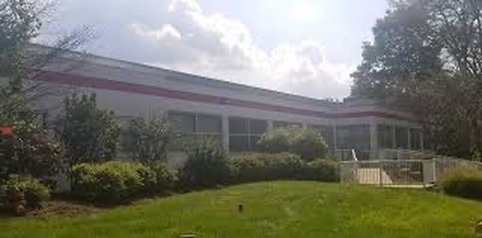 Primary Photo Of 1037 Compass Cir, Greensburg Healthcare For Lease