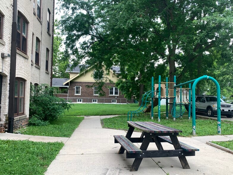 More Photos Of 130 Forest Ave, Fond Du Lac Apartments For Sale