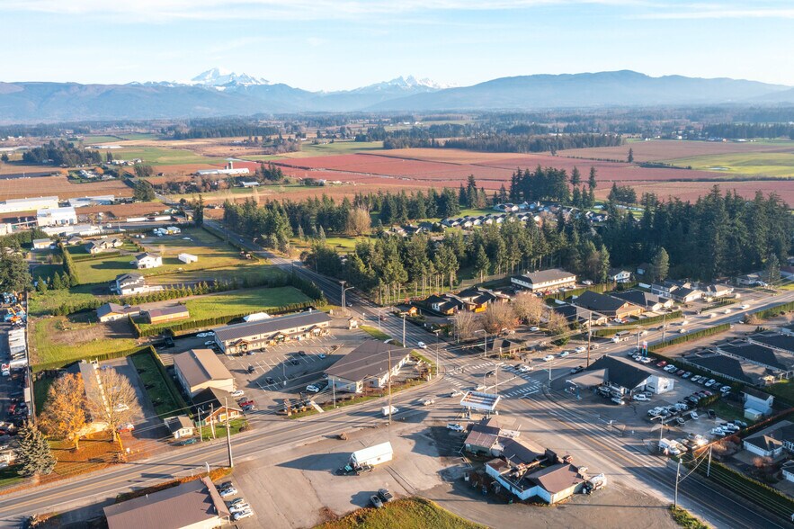 More Photos Of 6900 Hannegan Rd, Lynden Storefront For Lease
