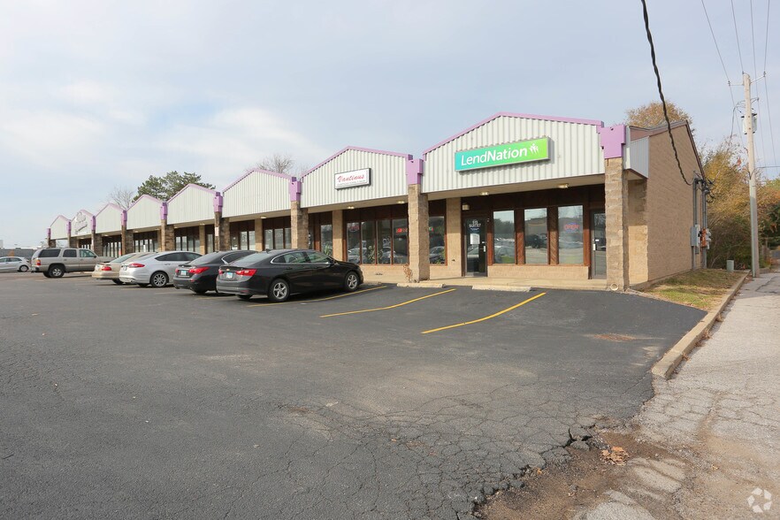More Photos Of 515 Lincoln Hwy, Fairview Heights Storefront Retail Office For Lease