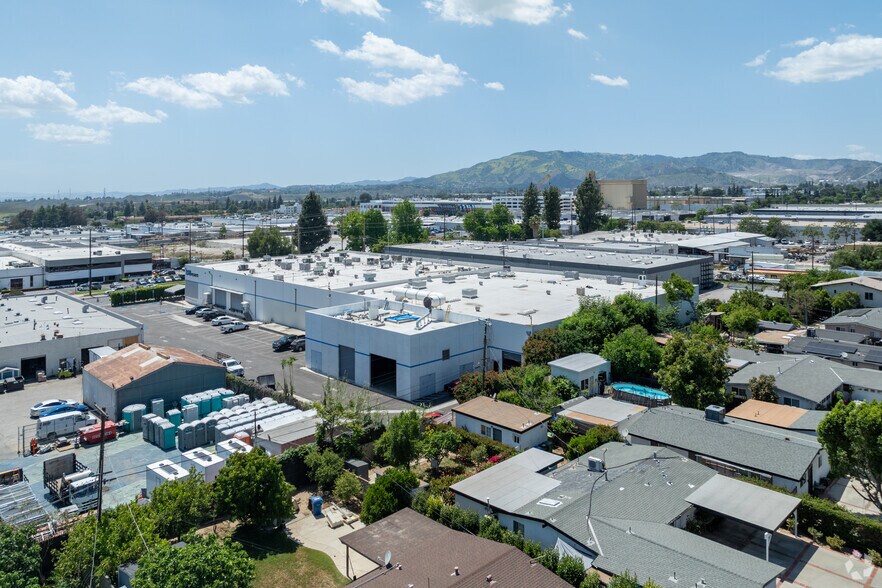 More Photos Of 12930 Bradley Ave, Sylmar Warehouse For Lease