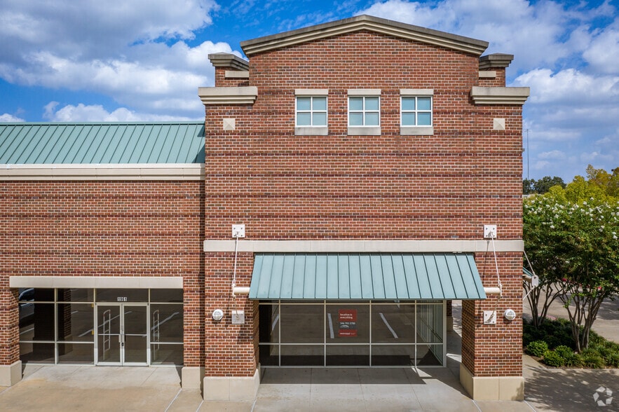 More Photos Of 16312-16322 Southwest Fwy, Sugar Land Unknown For Lease
