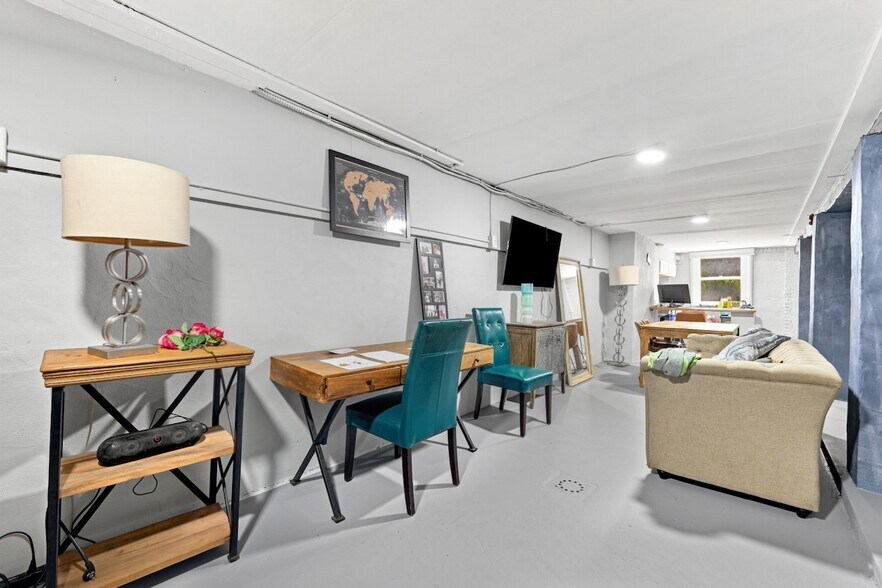 More Photos Of 227 Clinton St, Hoboken Apartments For Sale