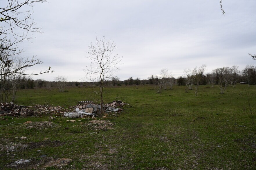 More Photos Of 0 Belcher (CR 397), Manvel Land For Sale