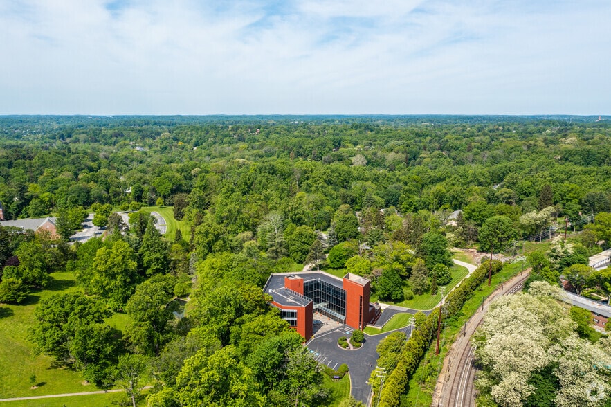 More Photos Of 270 S Bryn Mawr Ave, Bryn Mawr Office For Sale