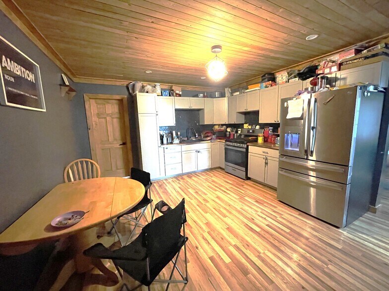 More Photos Of 19 Mason Corner Rd, Saint Albans Multifamily For Sale