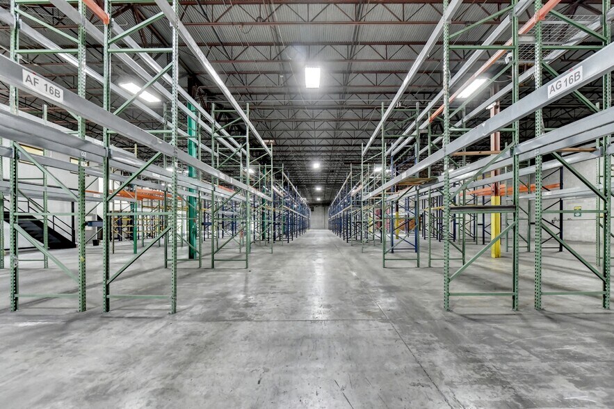 More Photos Of 6301 Best Friend Rd, Norcross Manufacturing For Lease