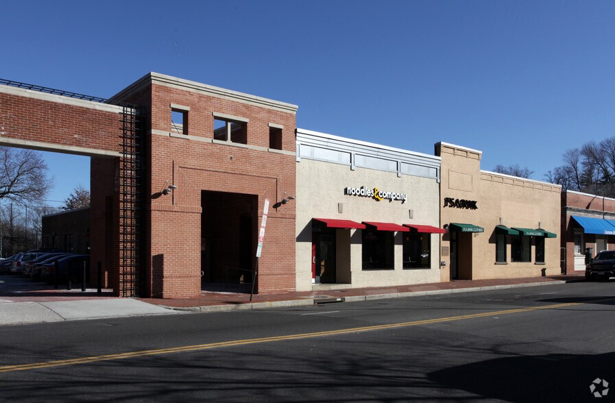 More Photos Of 1825 Wisconsin Ave NW, Washington Unknown For Lease