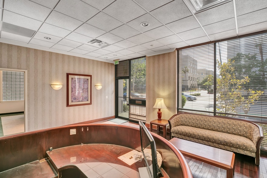 More Photos Of 437 N Magnolia Ave, Orlando Loft Creative Space For Sale