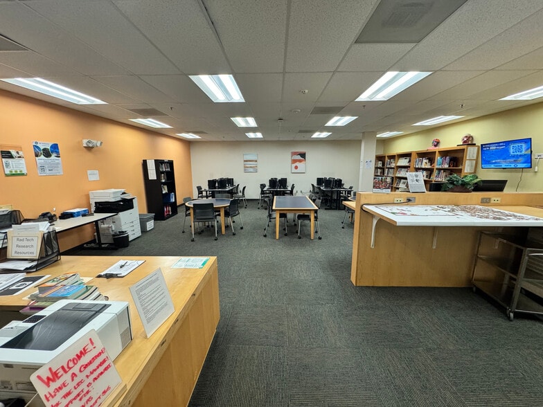 More Photos Of 2140 S Cobb Dr, Smyrna Office For Lease