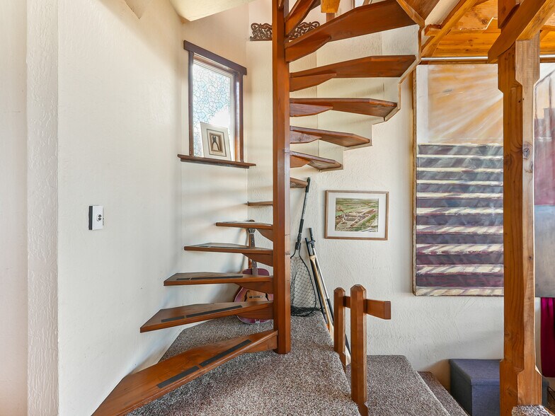 More Photos Of 580 Marine Dr, Wheeler Hotel For Sale