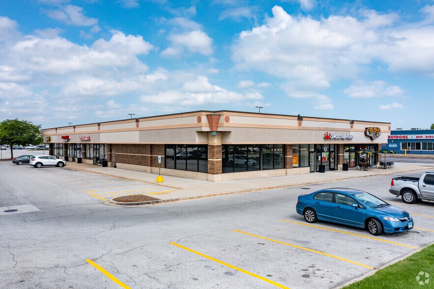 More Photos Of 13140 S Cicero Ave, Crestwood Unknown For Lease