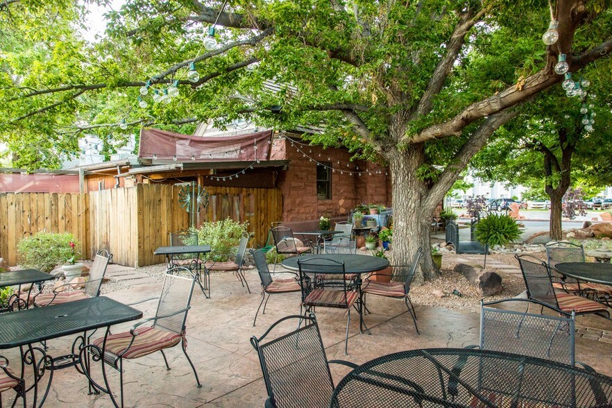 More Photos Of 218 N 100 W, Moab Restaurant For Sale