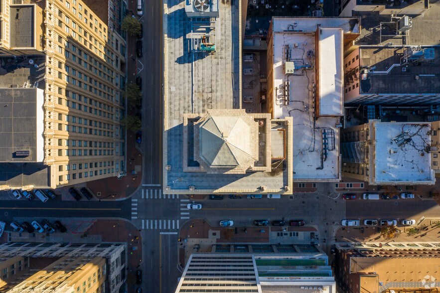 More Photos Of 20 E 5th St, Tulsa Office For Lease