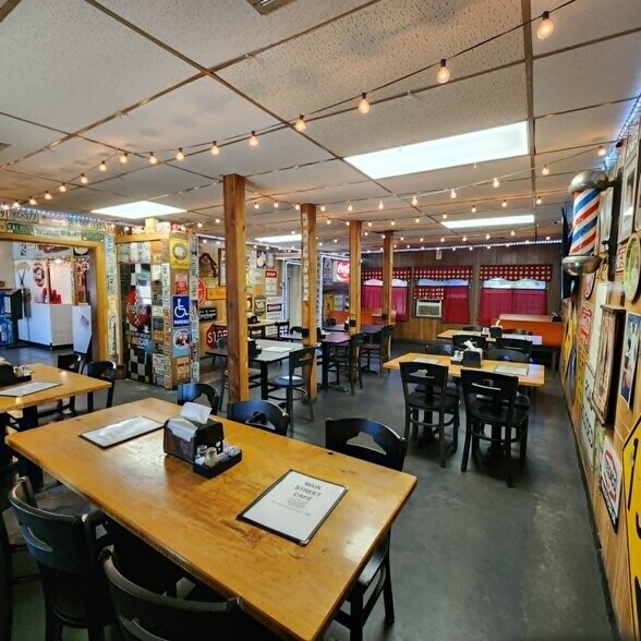 More Photos Of 102 S Main St, Hackett Restaurant For Sale