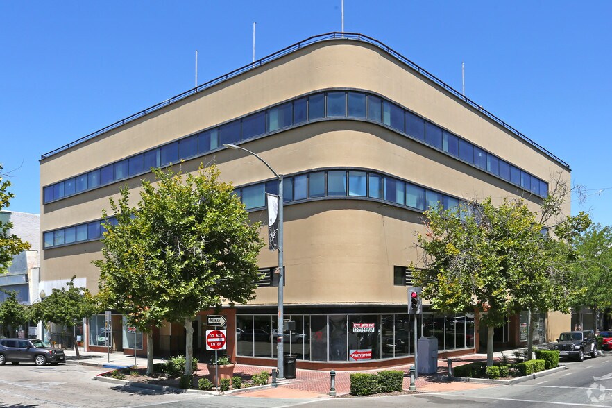 Primary Photo Of 1901 Chester Ave, Bakersfield Office For Sale