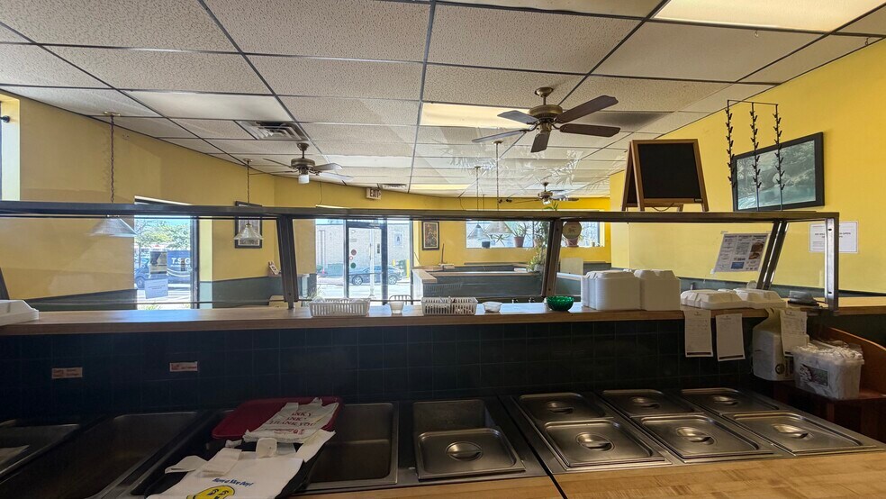 More Photos Of 4 Wheeler st, Lynn Restaurant For Lease