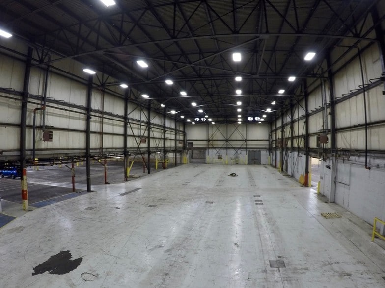 More Photos Of 535 Macon St, McDonough Manufacturing For Lease