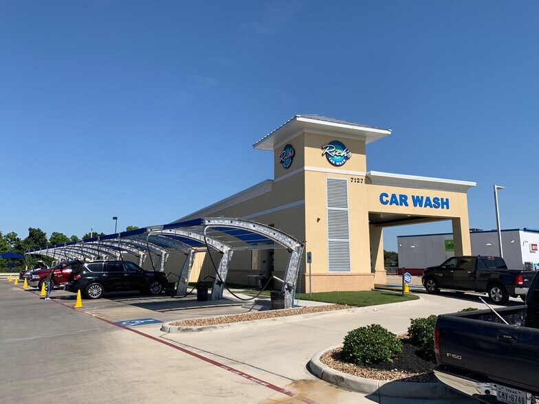 More Photos Of 7039 FM 1464 Rd, Richmond Unknown For Lease