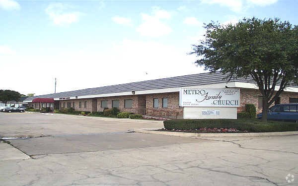 Primary Photo Of 3405 Custer Rd, Plano Office For Lease