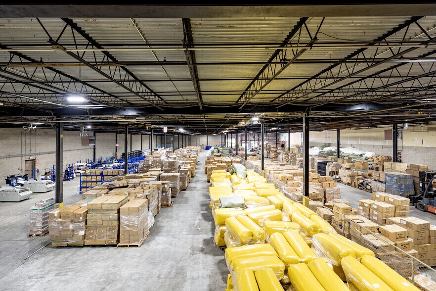 More Photos Of 55 Kennedy Dr, Hauppauge Flex For Sale