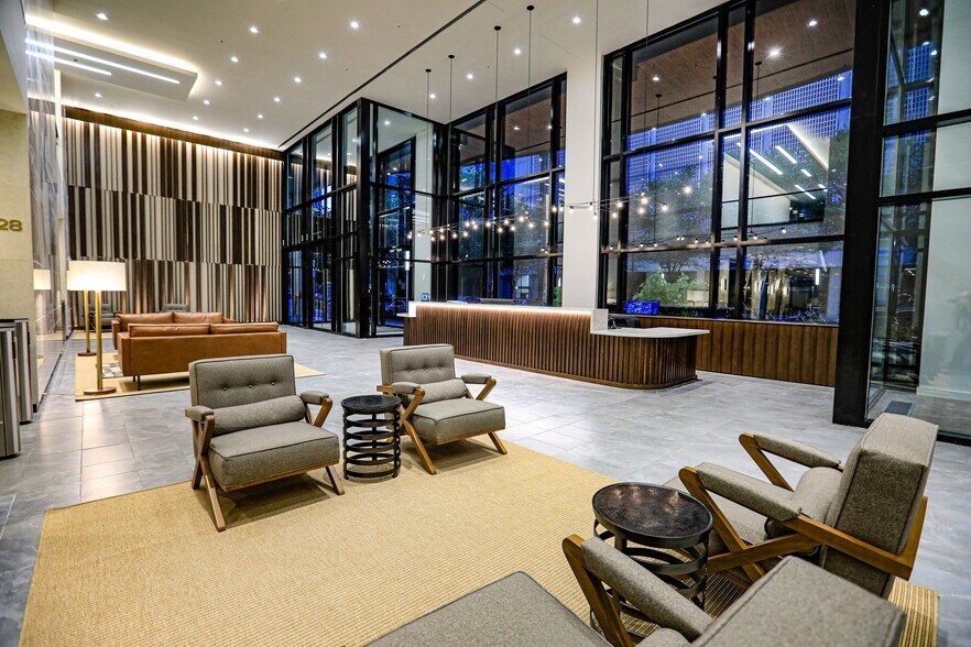 More Photos Of 315 Deaderick St, Nashville Coworking Space