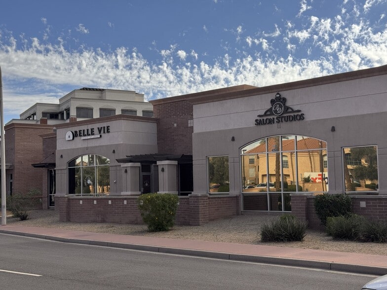 More Photos Of 4260 N Drinkwater Blvd, Scottsdale Freestanding For Lease