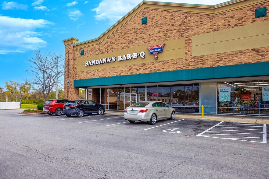 More Photos Of 8266 N Lindbergh Blvd, Florissant Unknown For Lease