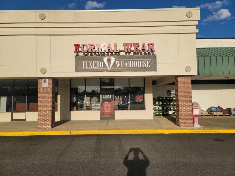 More Photos Of 701 N Battlefield Blvd, Chesapeake Unknown For Lease