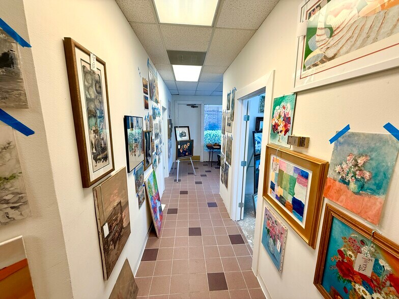 More Photos Of 8850 Business Park Dr, Austin Office For Sale