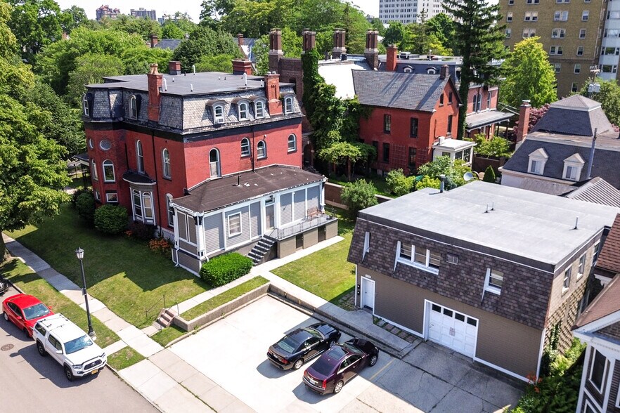 More Photos Of 176 North St, Buffalo Apartments For Sale