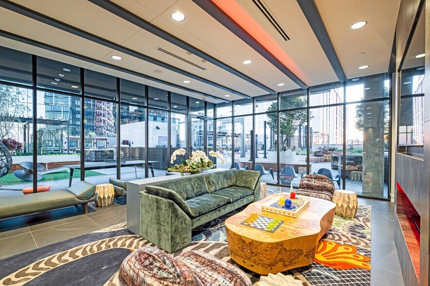 More Photos Of 1331 Spring St NW, Atlanta Unknown For Lease