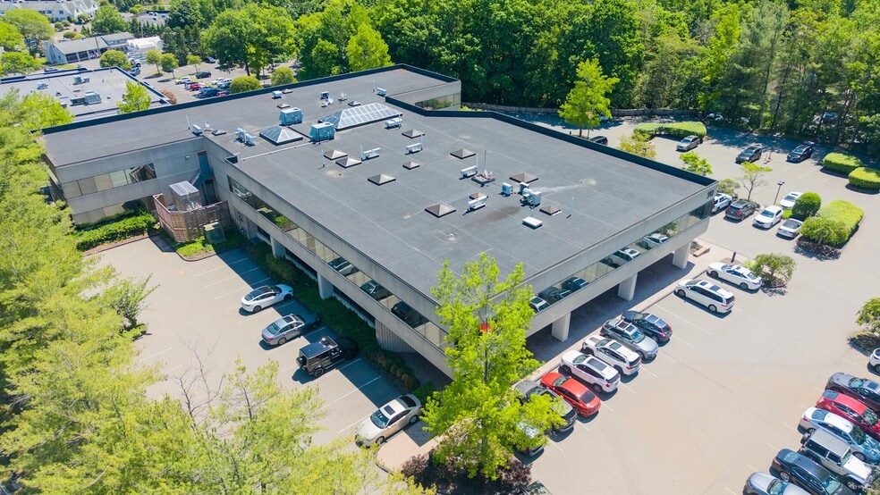 More Photos Of 90 Grove St, Ridgefield Medical For Sale
