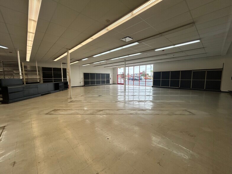 More Photos Of 1729-1735 E Commercial Avenue, Lowell Storefront For Sale