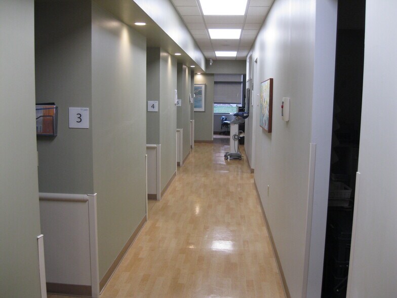 More Photos Of 1240-1248 Wrights Ln, West Chester Office For Sale