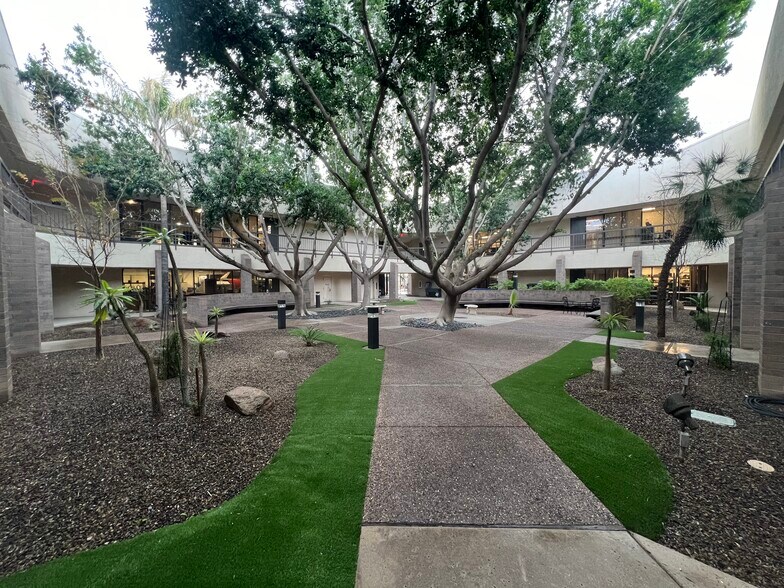 More Photos Of 1395 N Hayden Rd, Scottsdale Office For Lease