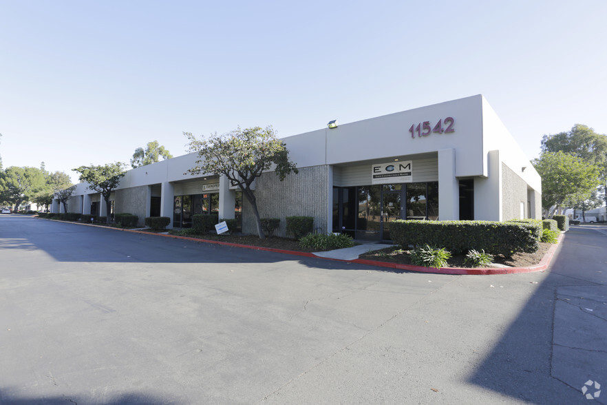 Primary Photo Of 11542 Knott St, Garden Grove Manufacturing For Lease