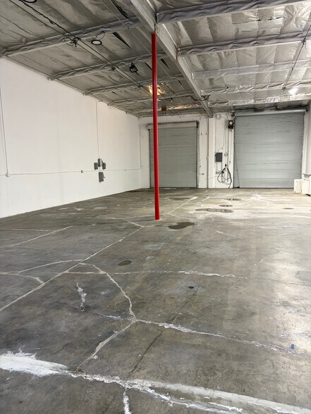 More Photos Of 16722 Hale Ave, Irvine Warehouse For Lease