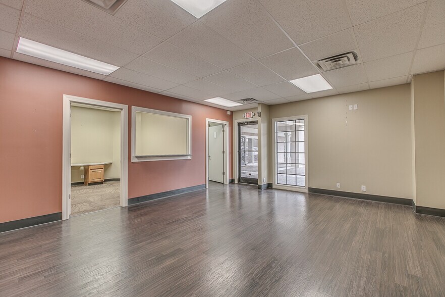 More Photos Of 1001-1045 N Highland Ave, Murfreesboro Medical For Lease