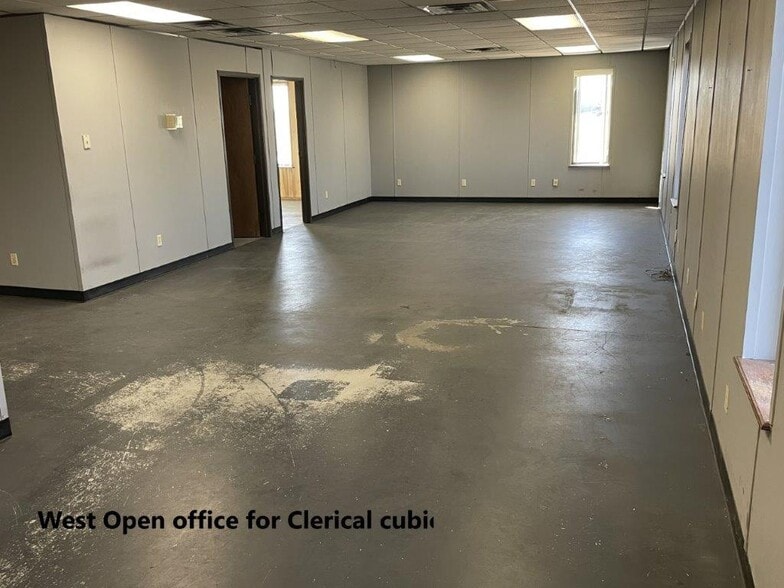More Photos Of 325 Frontier Dr, Oklahoma City Truck Terminal For Lease