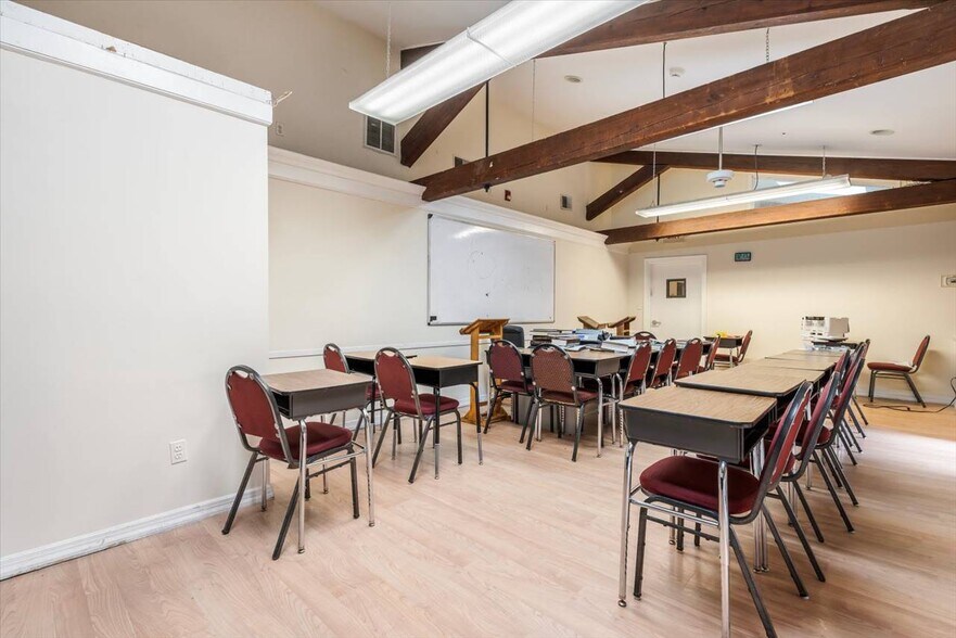 More Photos Of 338 Delawanna Ave, Clifton Daycare Center For Sale