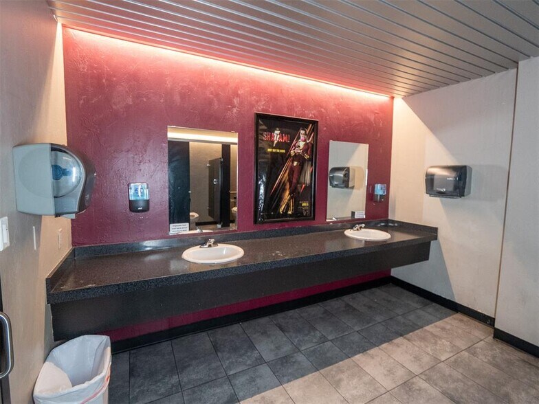 More Photos Of 1110 Stothers Ave, Seminole Theater Concert Hall For Sale