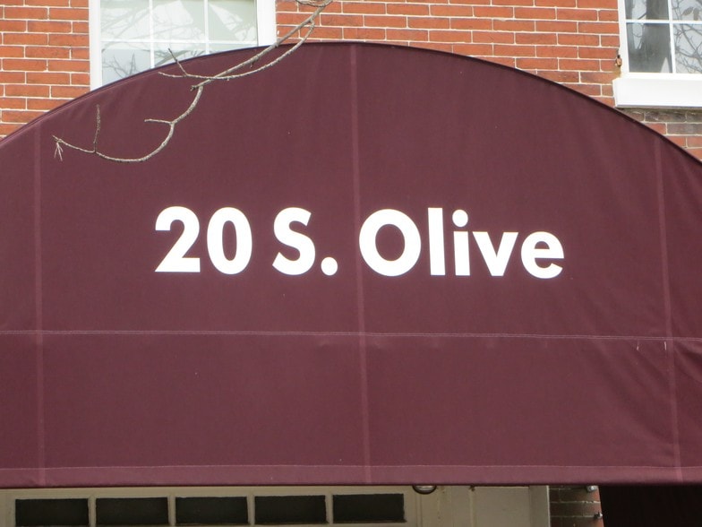 More Photos Of 20 S Olive St, Media Office For Lease