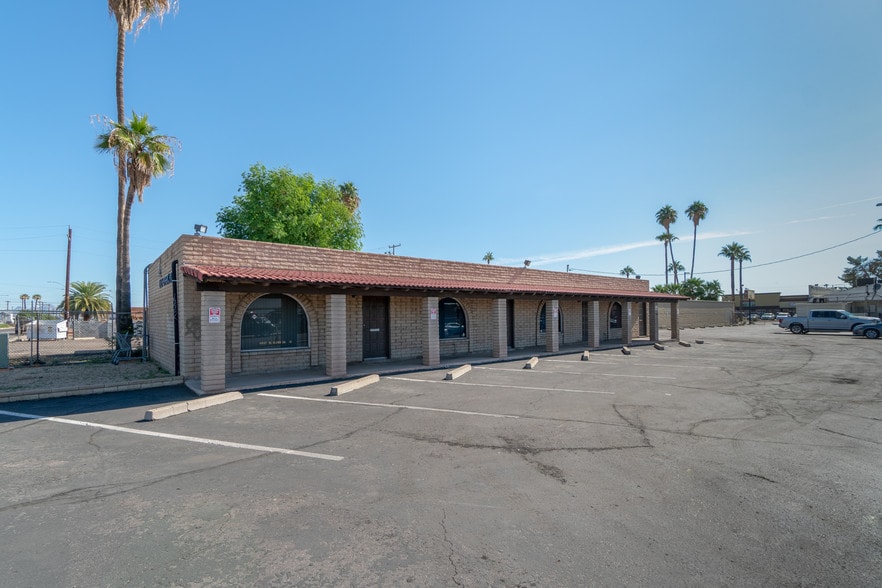 Primary Photo Of 4937 W Glenn Dr, Glendale Office For Lease