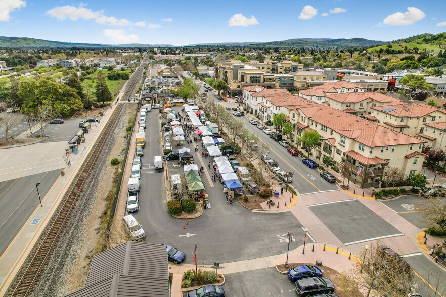 More Photos Of 97 E 3rd St, Morgan Hill Storefront For Sale