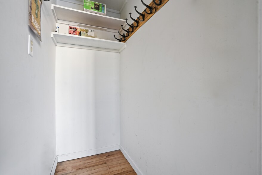 More Photos Of 2135 1st Ave, New York Apartments For Lease