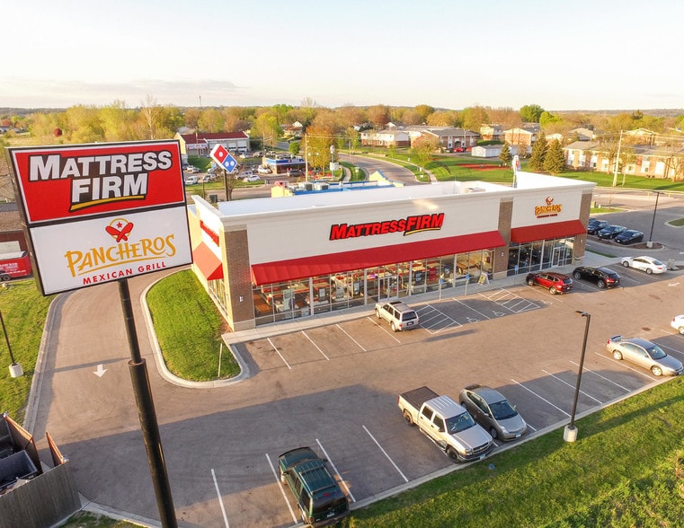 More Photos Of 4107 Highway 52 N, Rochester Freestanding For Sale